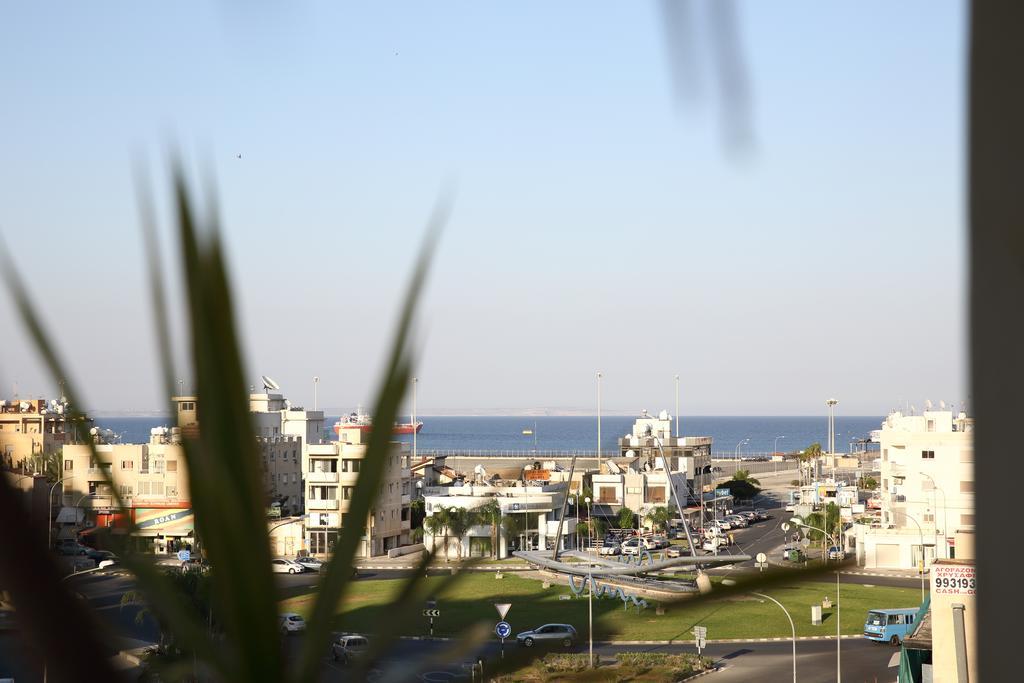 Alora Apartment