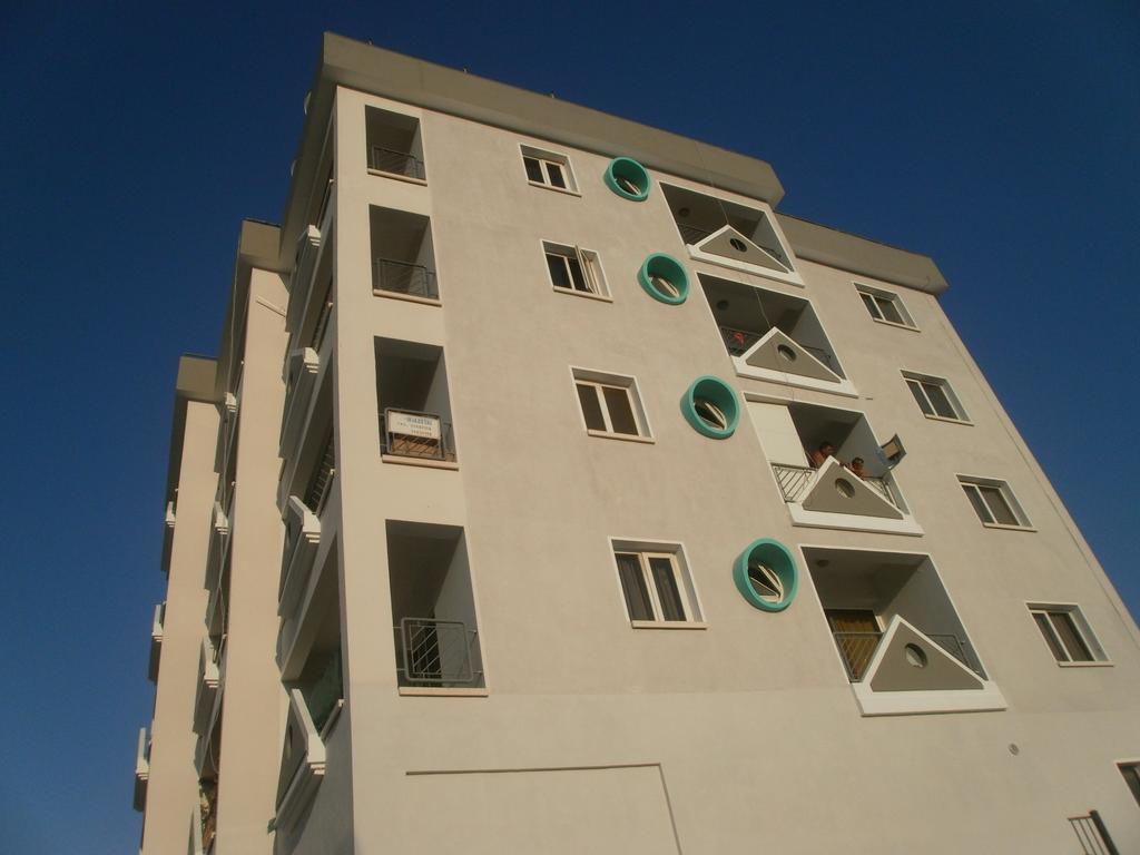 Alora Apartment