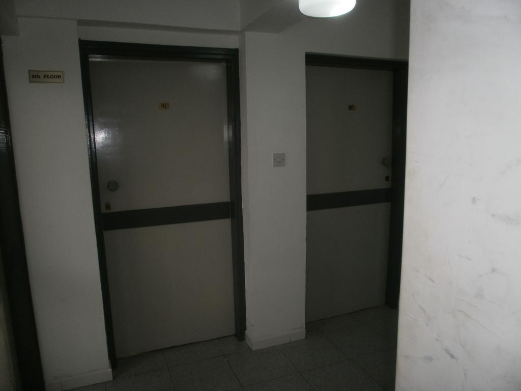 Alora Larnaca