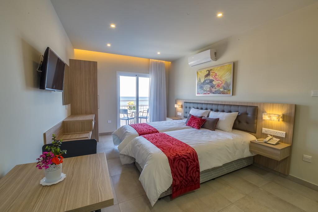 Aparthotel Zodiac Larnaca