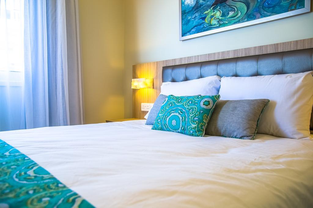 Aparthotel Zodiac 4*