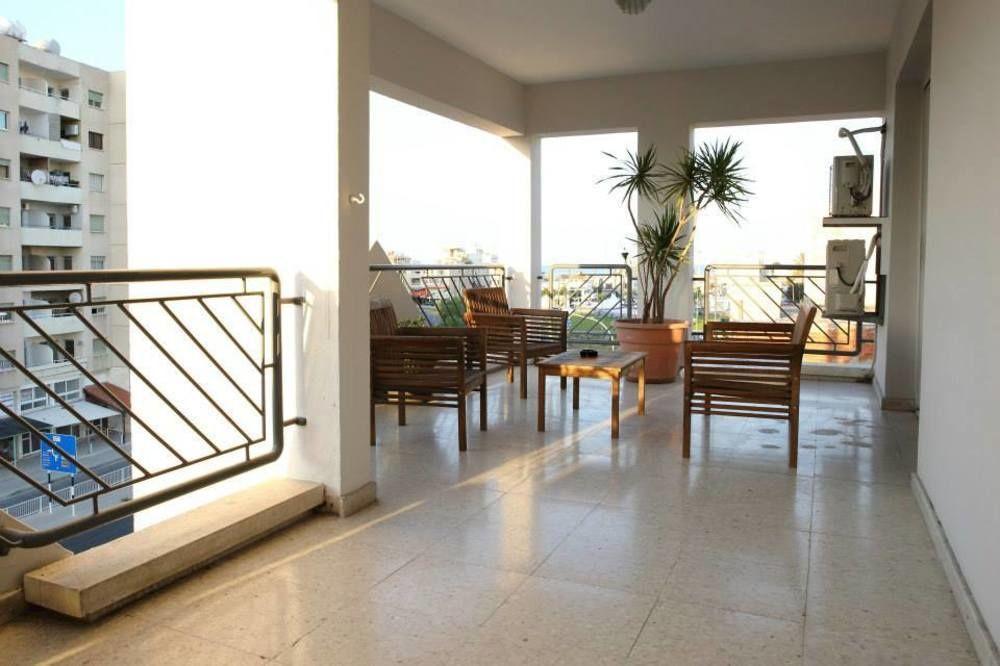 Alora Apartment *