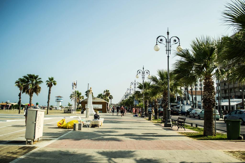 Capella * Larnaca