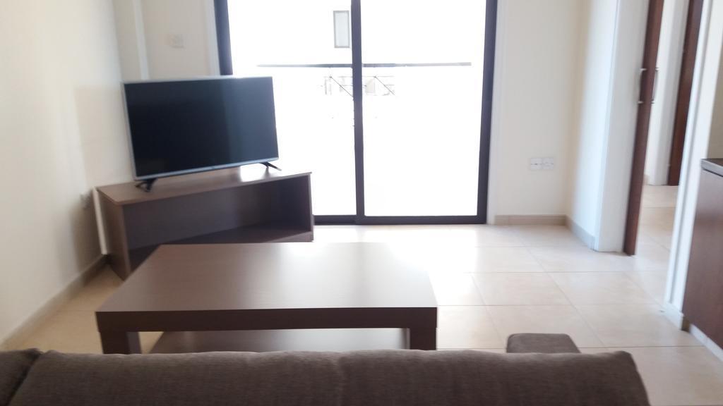 Apartment 202 Mandritis Court