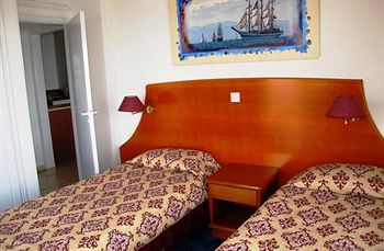 Zodiac Aparthotel