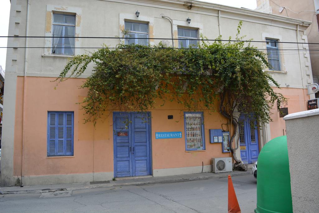 Apartment P L Panagiotis Larnaca