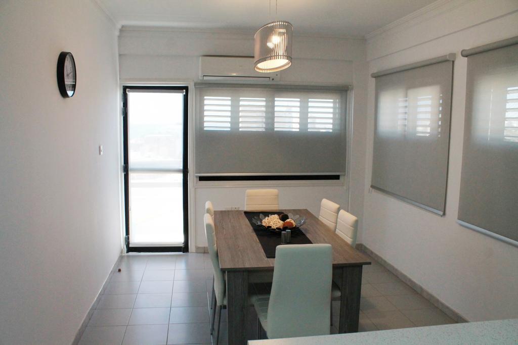 Lazuli Beachfront Penthouse 504 * Larnaca