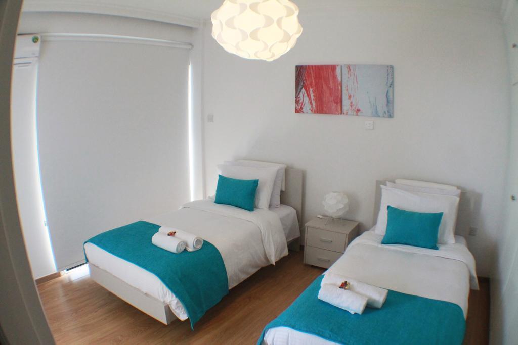 Lazuli Beachfront Penthouse 504 * Larnaca