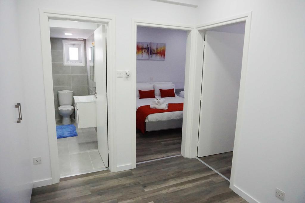Lazuli Sea View Beachfront Ap 43