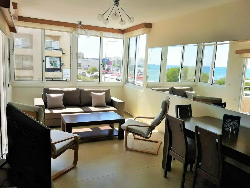 16 Sandy Apartment Larnaka