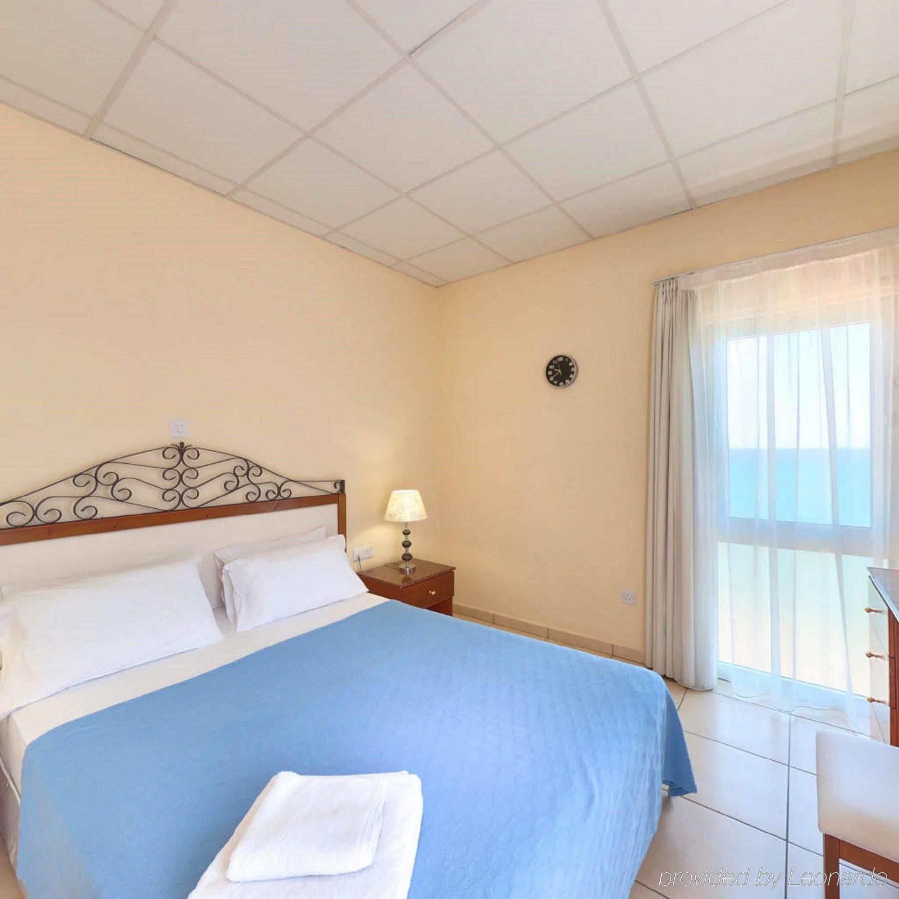 Hotel Mackenzie Larnaca