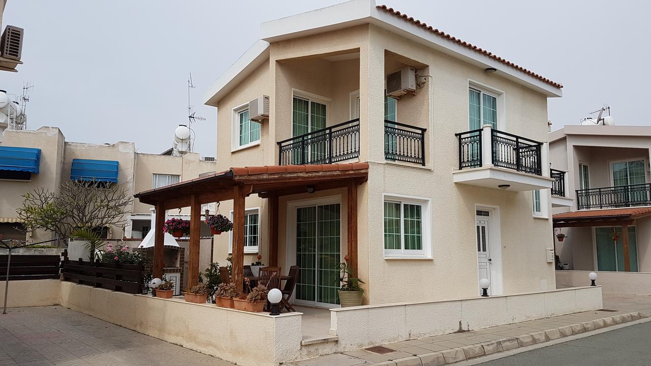 Philippou & Căn hộ Larnaca