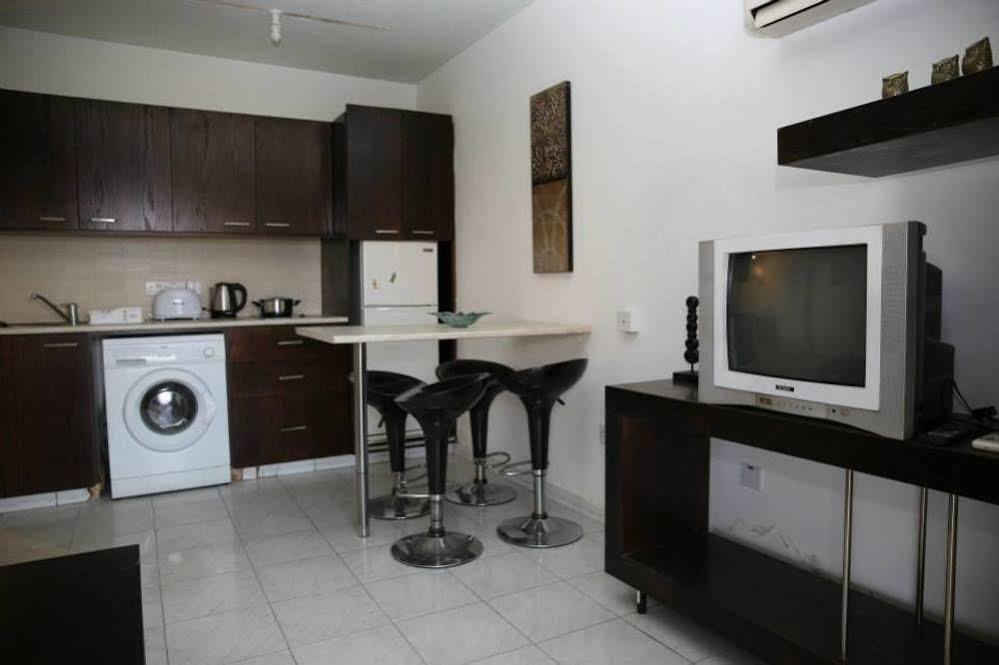Alora Apartment