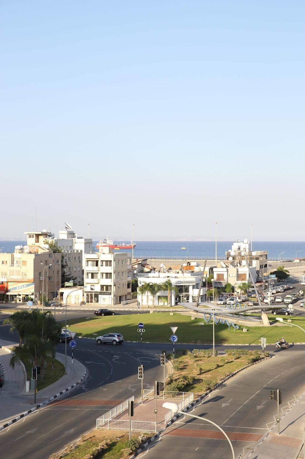 Alora Apartment *