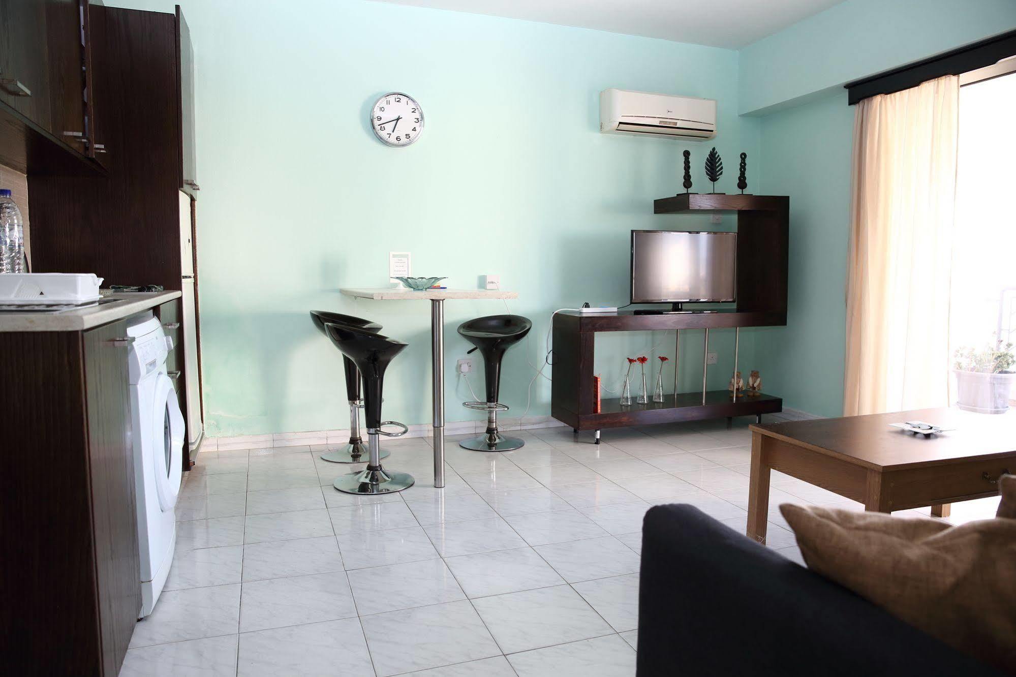 Alora Apartment *