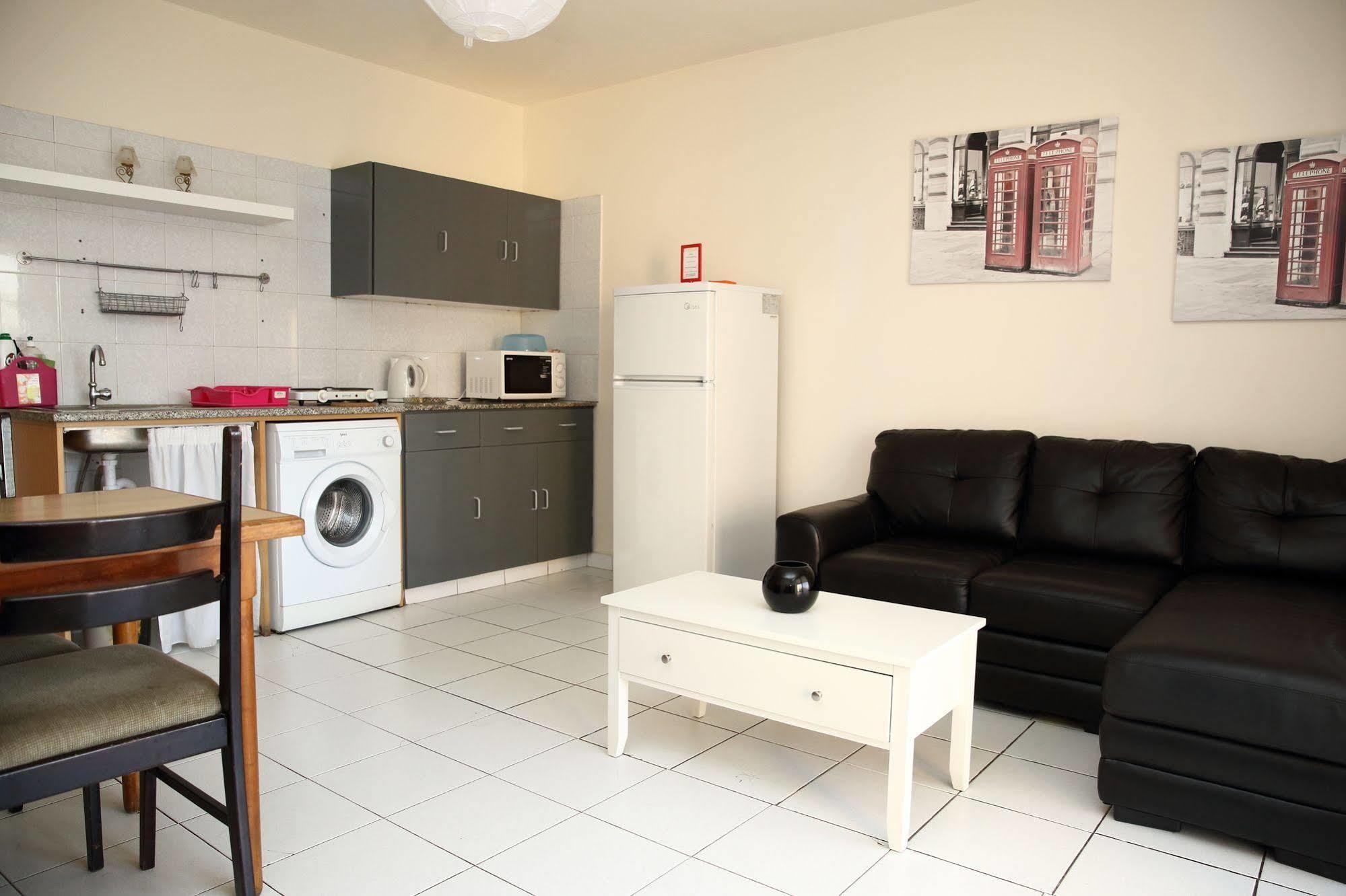 Alora Apartment *