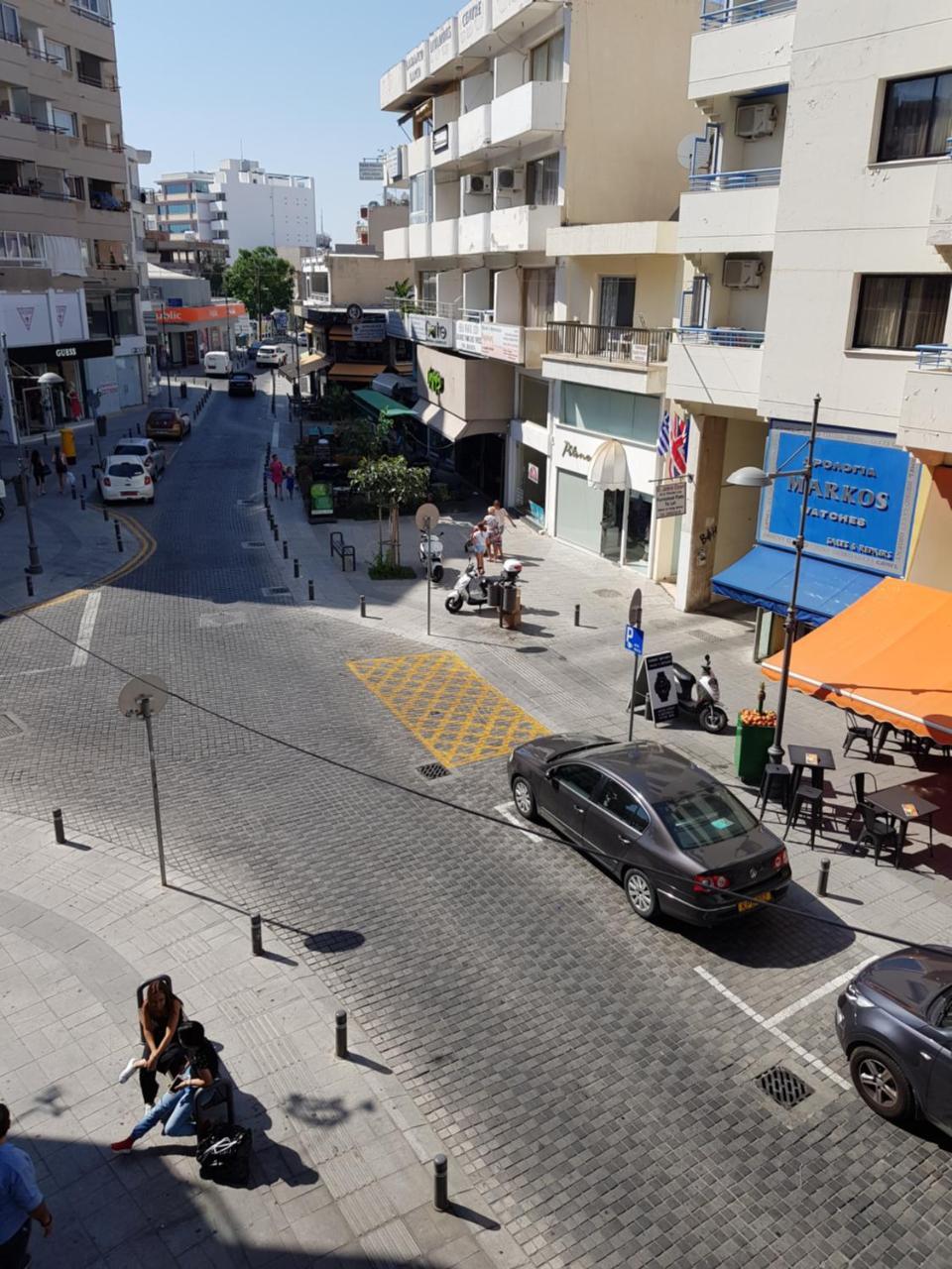 Les Palmiers Petrou Larnaka