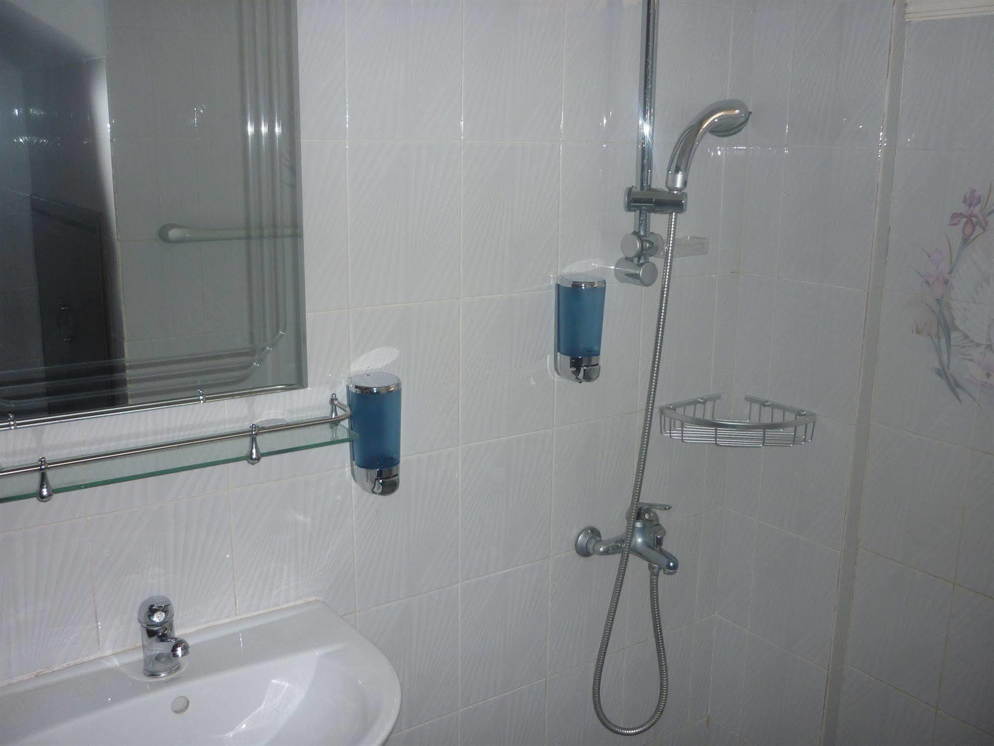 Căn hộ Budget Residences *