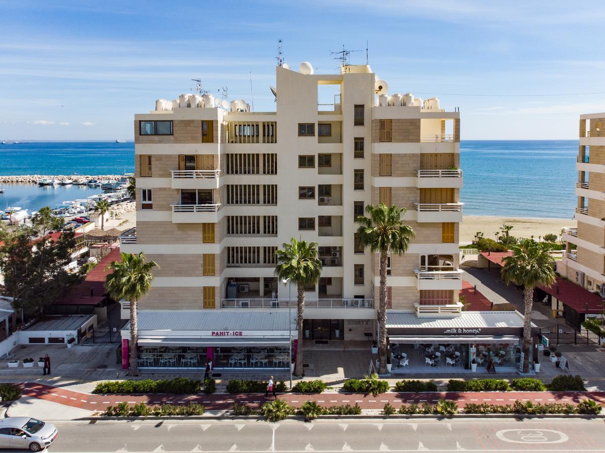 Lazuli Sea View Beachfront Ap 254 * Larnaca