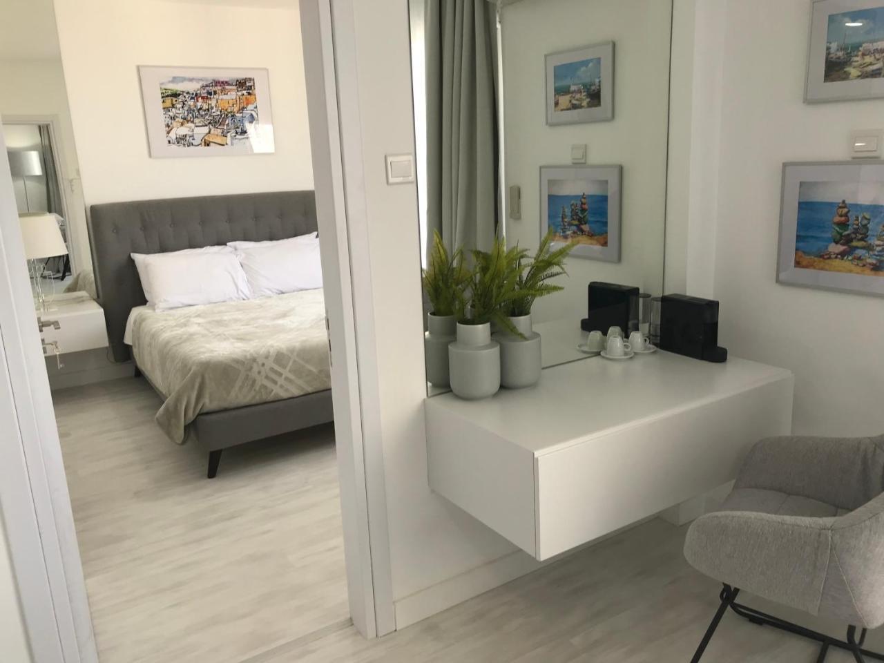 Apartment Sea View Larnaca