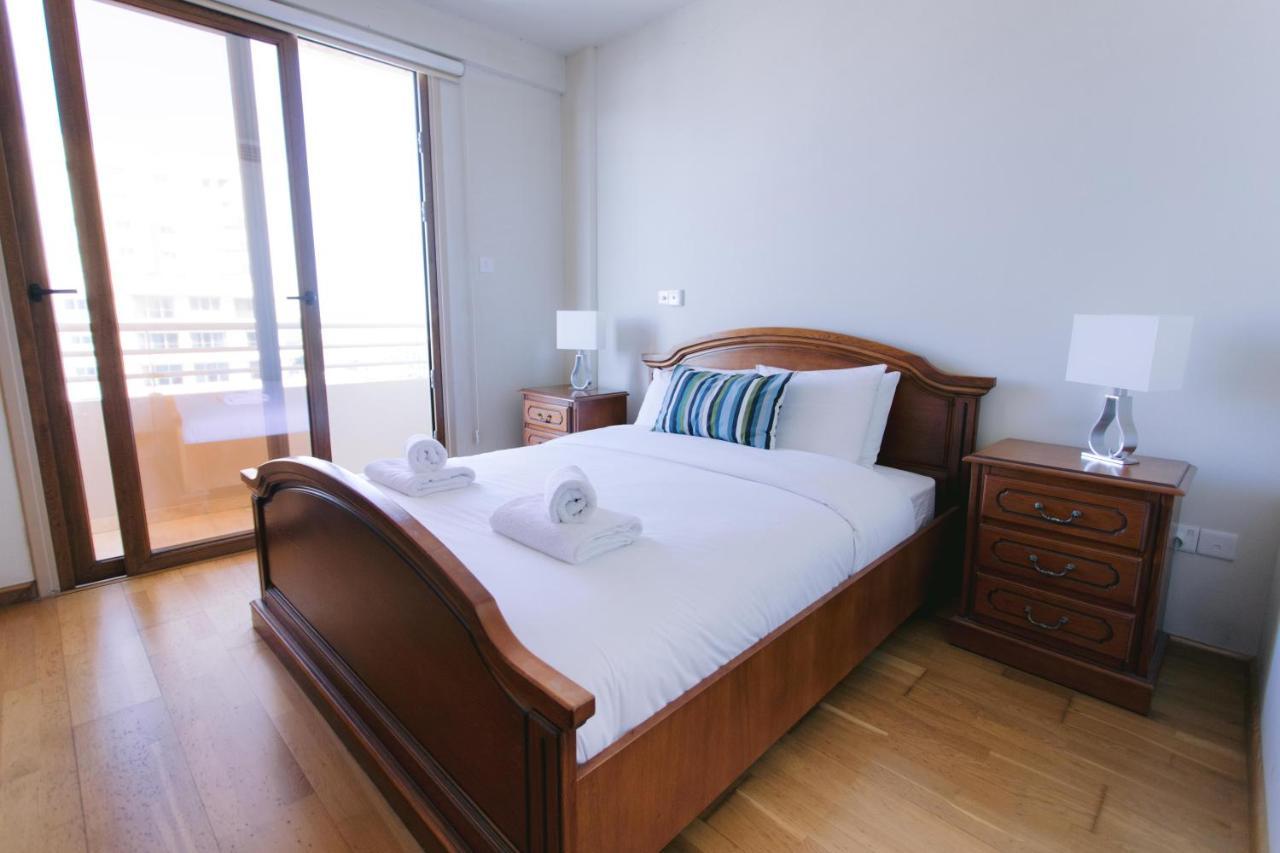 Top Floor Sea View Finikoudes Carisa Ithaki Court