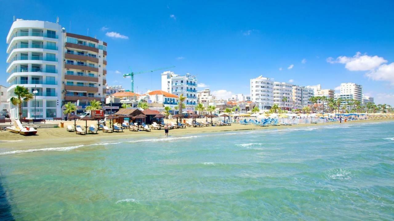 Dezo Luxury Town * Larnaca