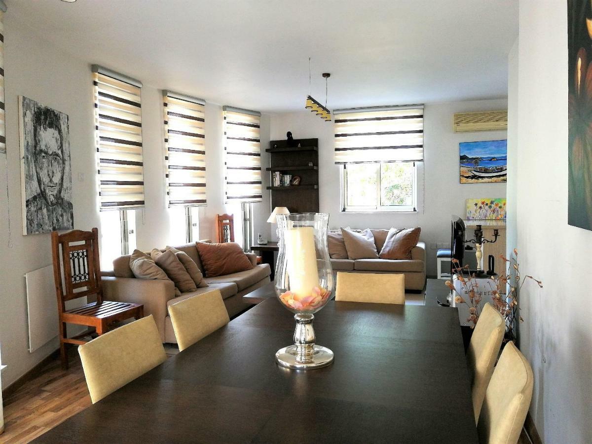 City Flats Apartment