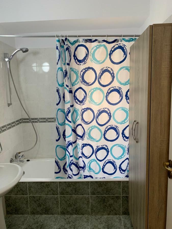 Ria Court Apartment