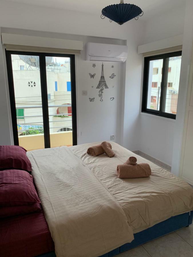 Ria Court Apartment *