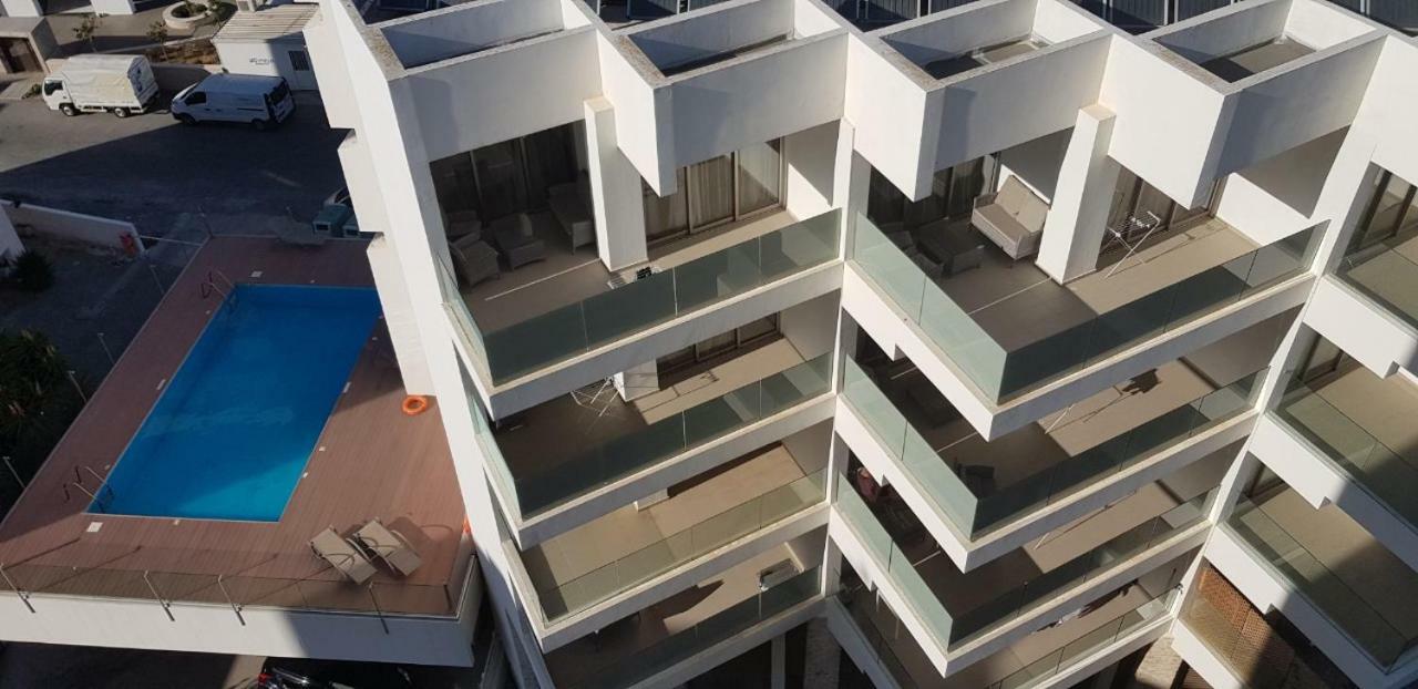 Apartment Blue View *