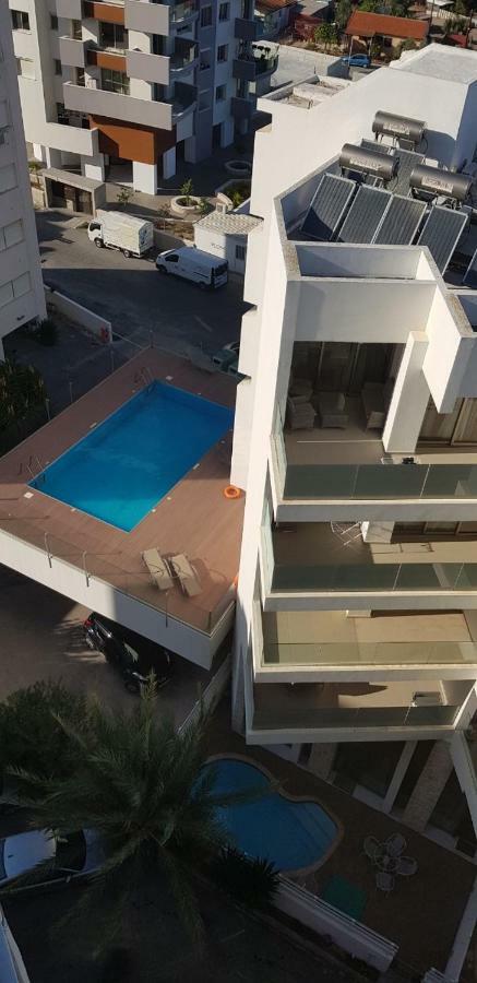 Blue View Apartment