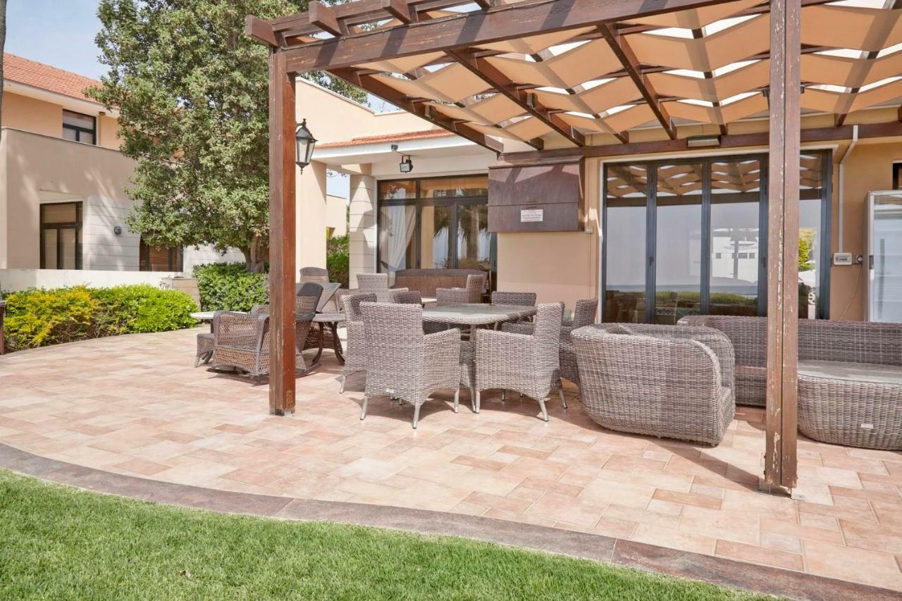 Enalos Beachfront Villa