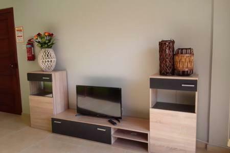 Homestay Alkaeos &