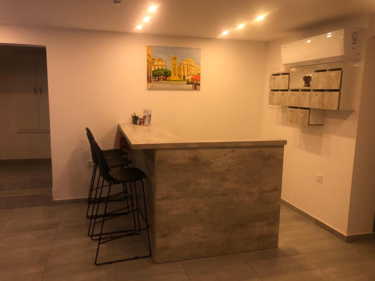 Aparthotel White 11