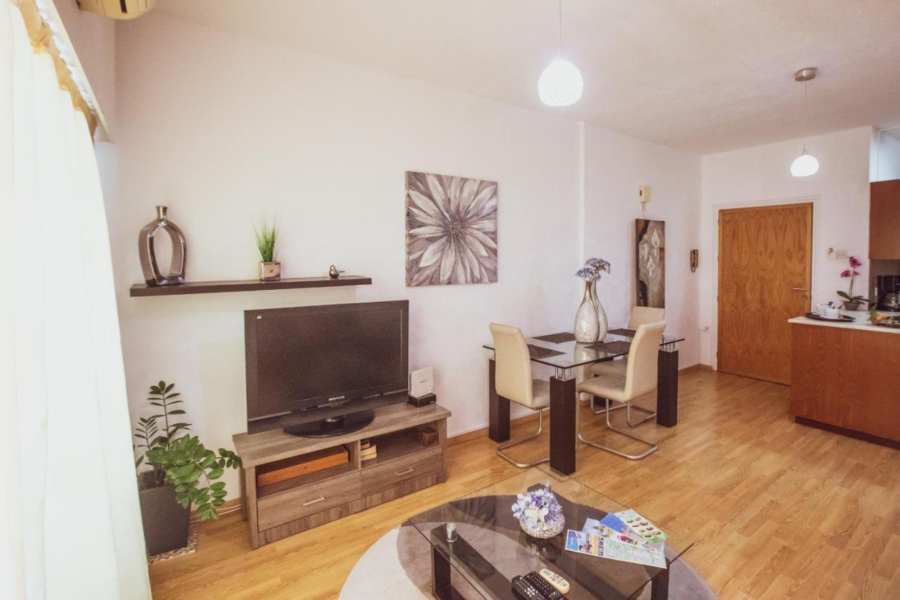 Apartment Haven *