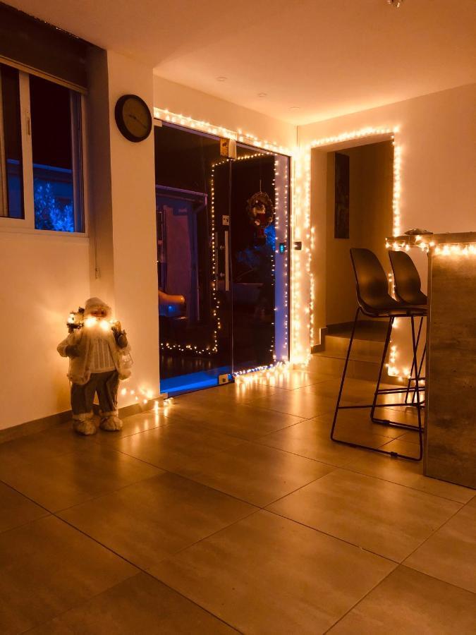 Aparthotel White 11