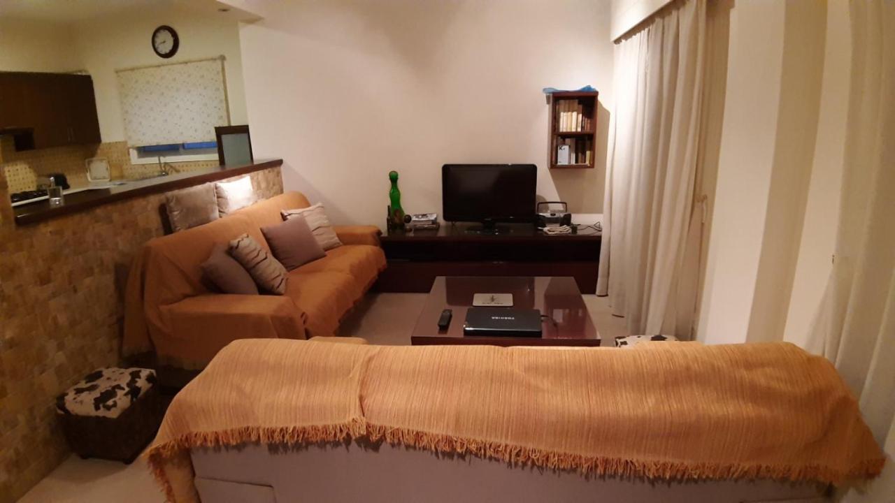 Homestay Alkaeos & Larnaca