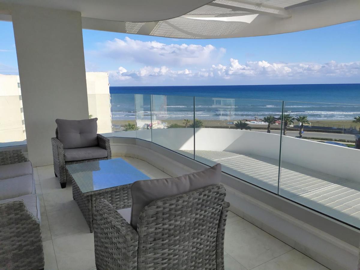 Apartment The Pearl Of Mackenzie Lifestyle - Travel & Life Larnaca