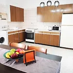 Sunny Apartment Larnaca