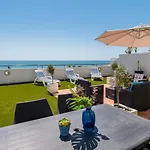 Makenzy Seaview Penthouse