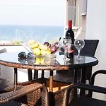 Brand New Lux Apartment Mackenzie