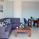 Nicolaides Sea View Apartments
