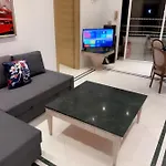 Larnaca Room, 50M To The Finikoudes Beach