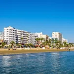 Larnaca Seaview Rooms