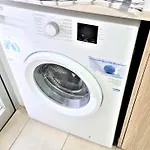 Spacious Lightflooded 2Br Apt / Near Center & Harbour