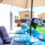 Voroklini Villa With Pool