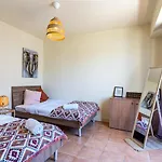 Celine\'S 2 Bedrooms Apartment In Larnaca Center