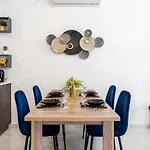 Tyche\'S 1 Bdr Apartment In Larnaca
