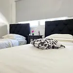Albert\'S Apartment Marina 15