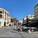 2 Bedroom Apt In Ermou 4 Minute Walk Beach
